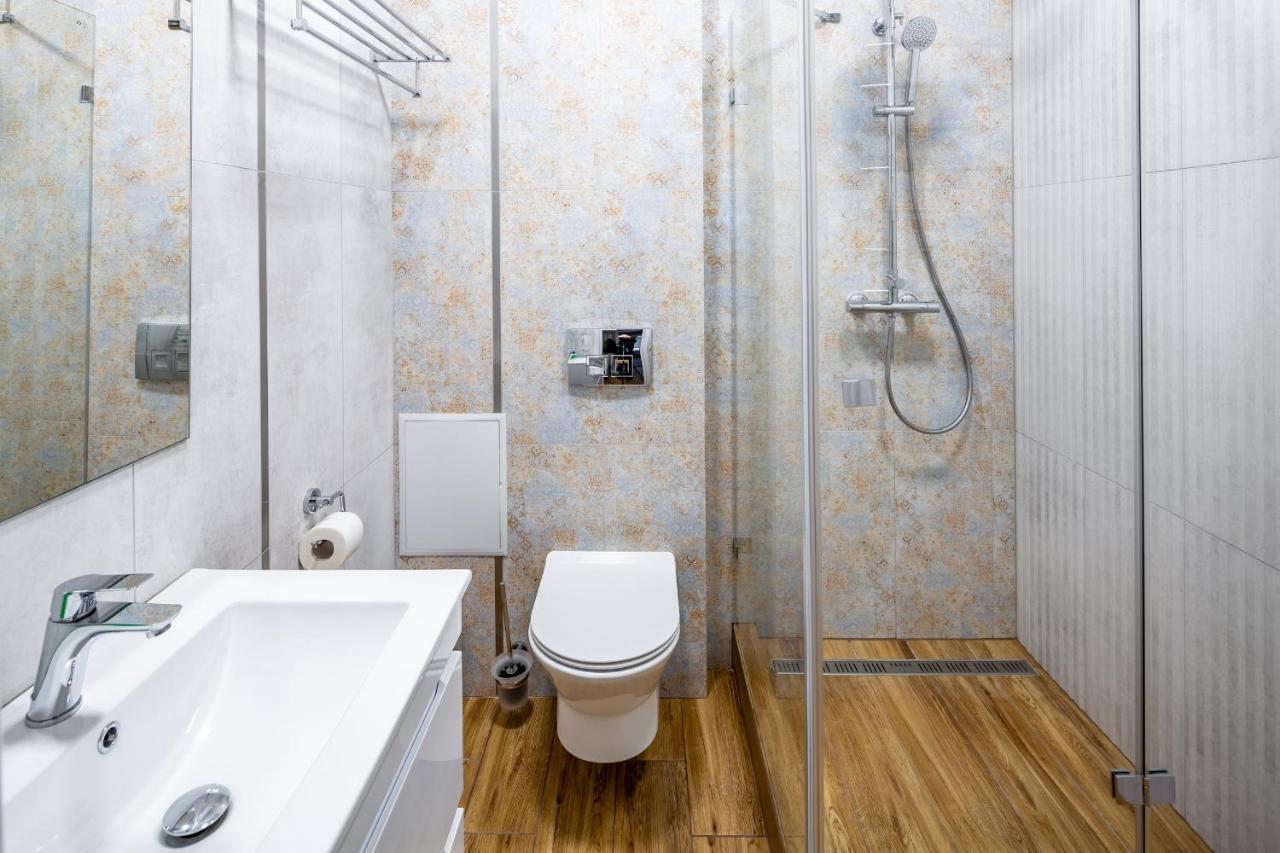 Romari Площа Катедральна 8 Apartment Lviv Exterior photo