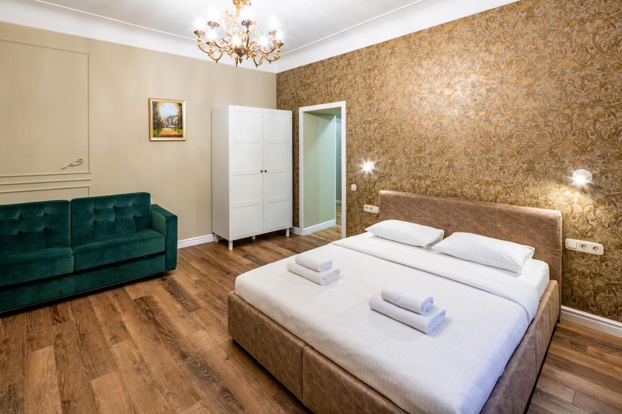 Romari Площа Катедральна 8 Apartment Lviv Exterior photo
